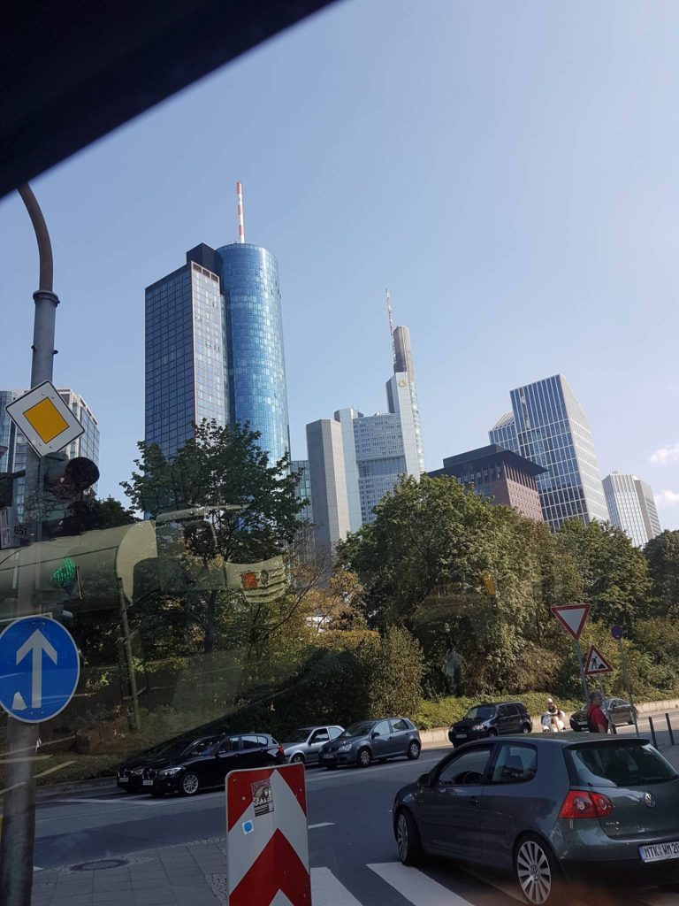 Frankfurt prezentuje się naprawdę okazale.